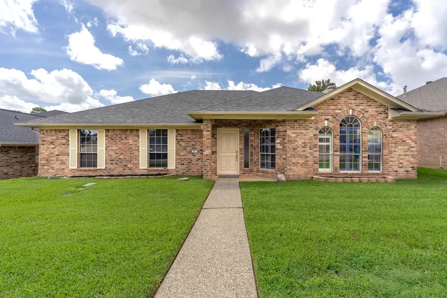 21 Woodland Dr., Longview, TX 75605 - #2
