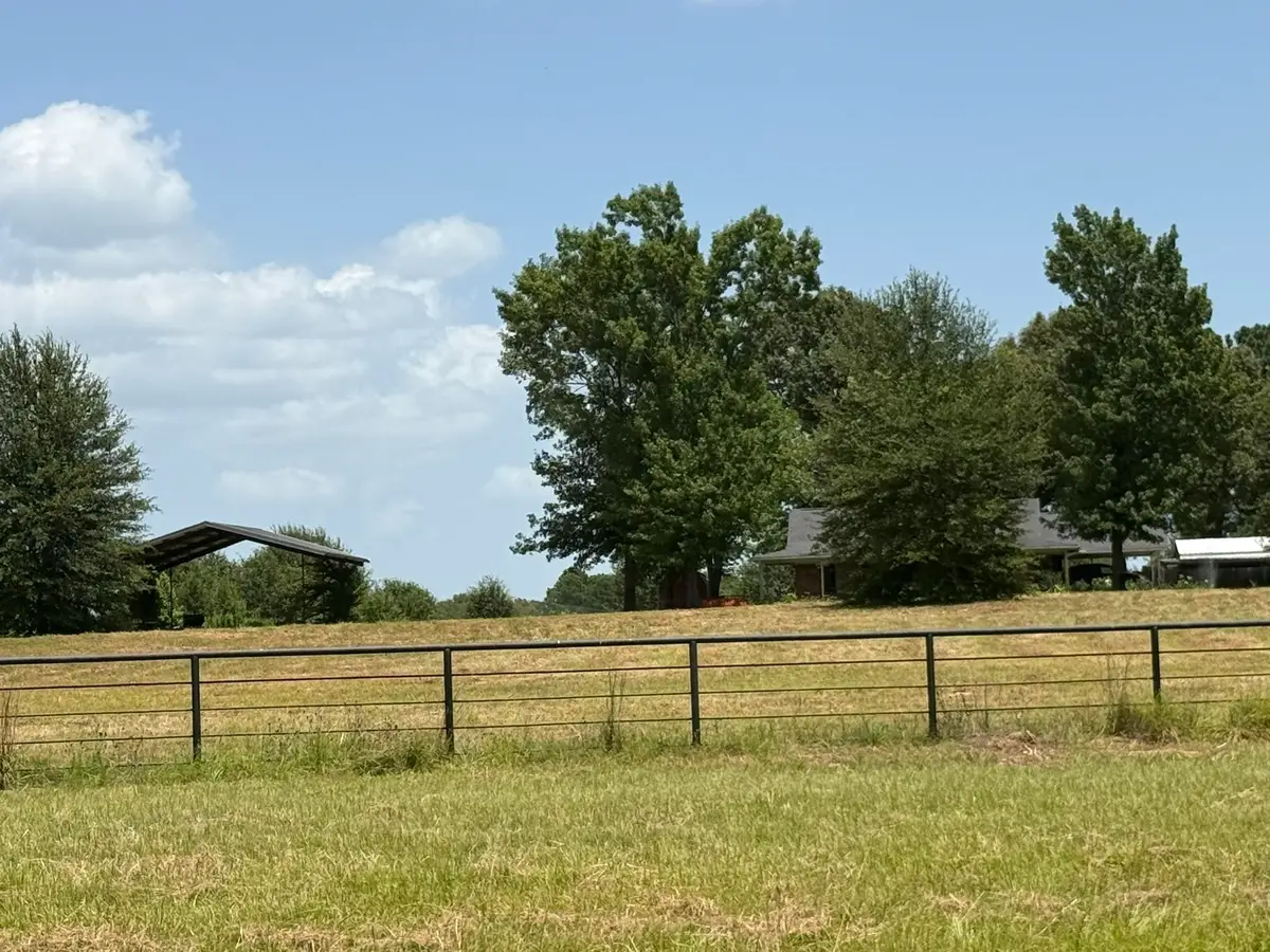 7631 STATE HIGHWAY 300, Gilmer, TX 75644 - #1