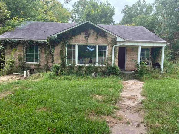 436 E Sabine St., Carthage, TX 75633
