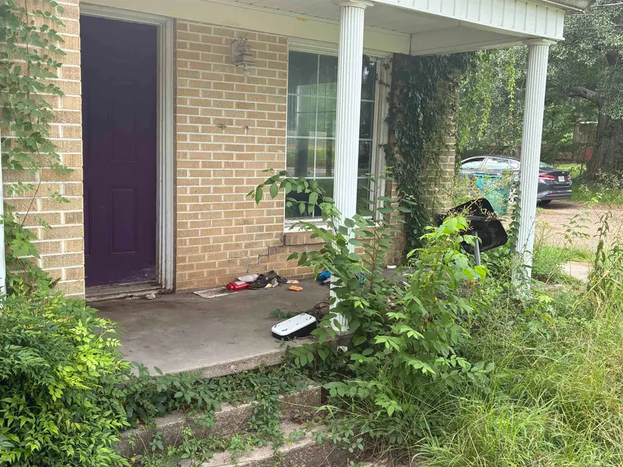 436 E Sabine St., Carthage, TX 75633 - #2