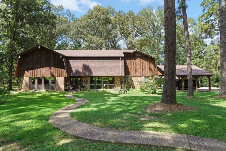 304 Cedar Cir, Marshall, TX 75672 - #2