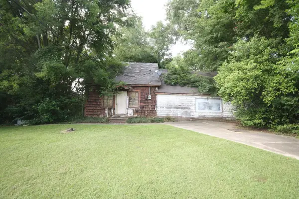305 E Young st, Longview, TX 75602