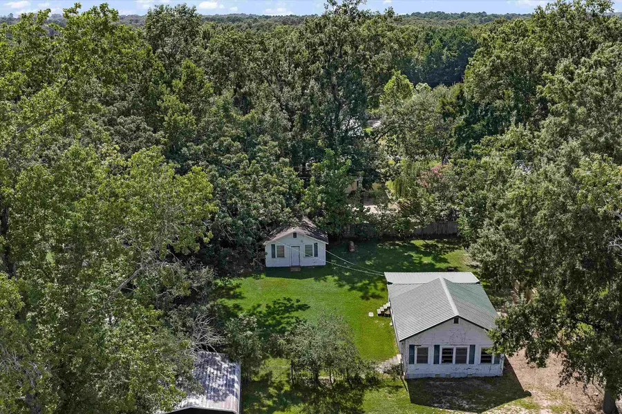 139 Sandra St, Jefferson, TX 75657 - #2