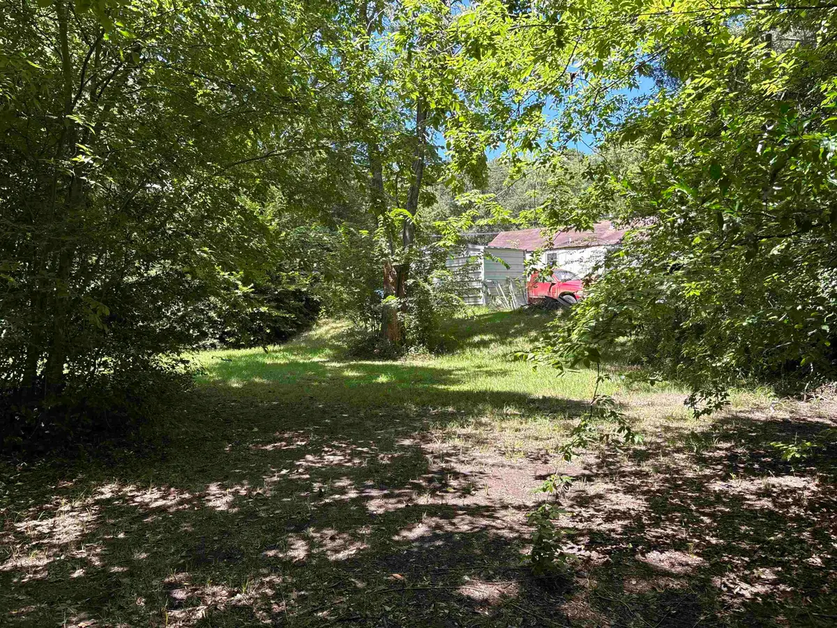305 E Madison St, Overton, TX 75684 - #1