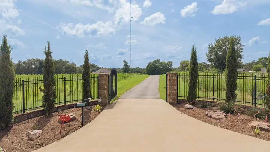 200 Weldon Ln, Longview, TX 75605 - #2