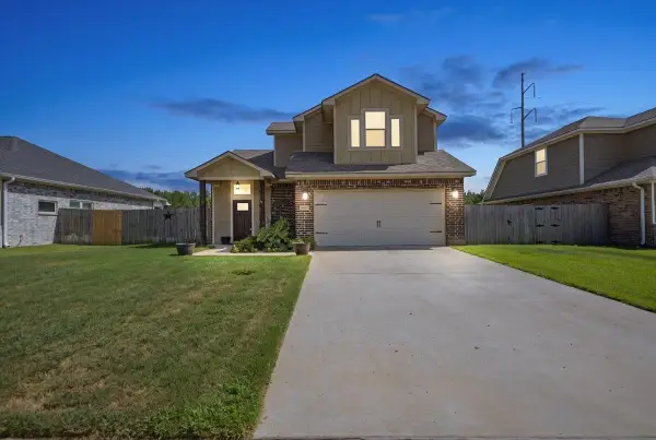 15443 Anna Lane, Lindale, TX 75771