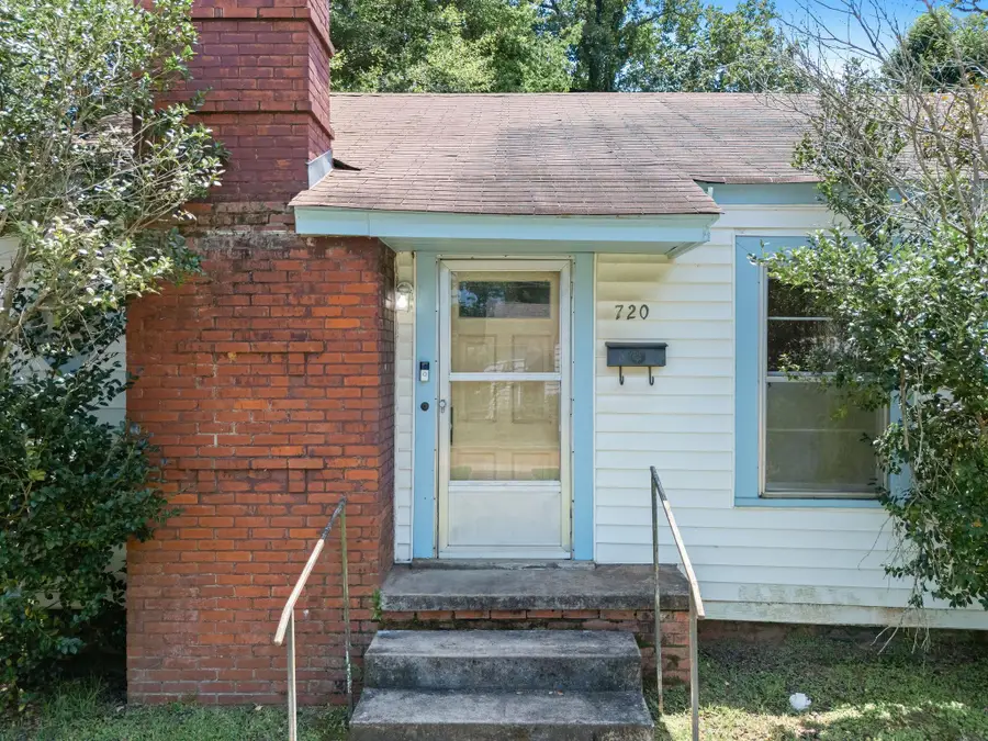 720 Riverside Dr, Kilgore, TX 75662 - #3