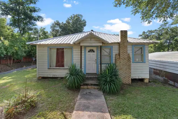 404 Camp Street, Jefferson, TX 75657
