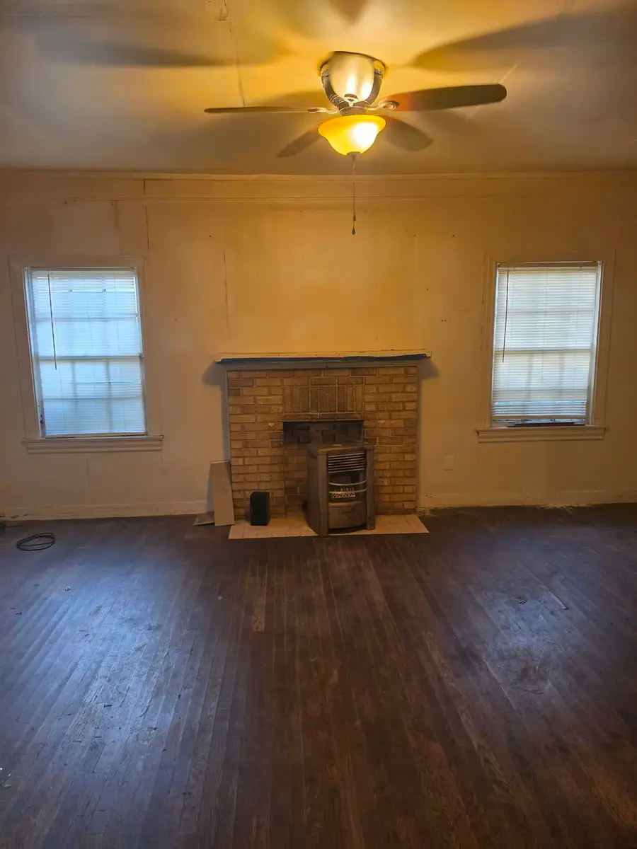 617 Electra, Longview, TX 75602 - #2