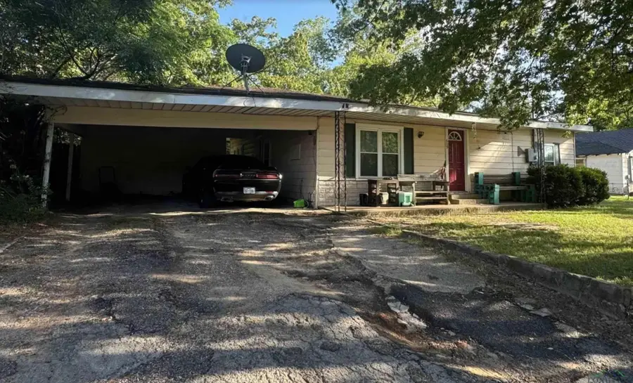 609 Gay Ave, Gladewater, TX 75647 - #3