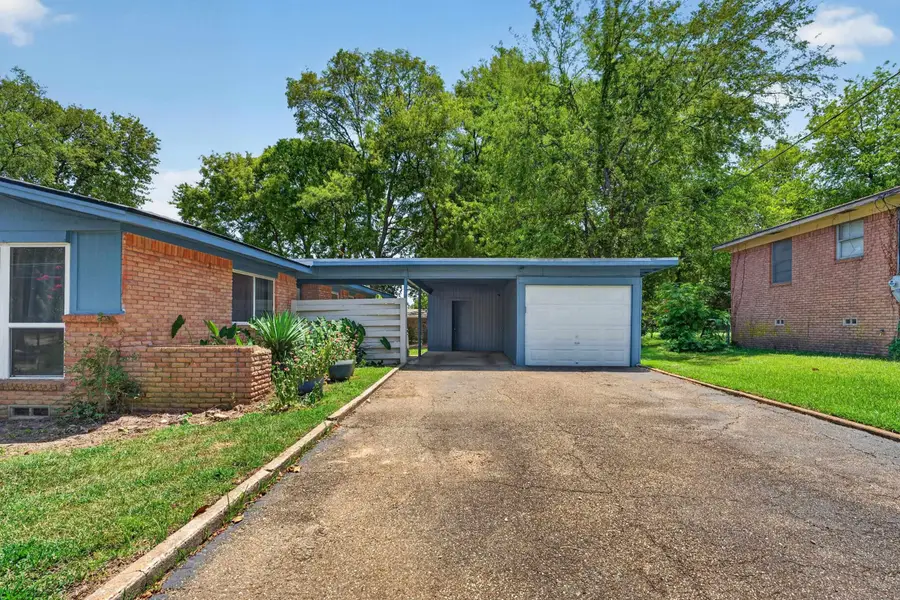 912 Glencrest Ln, Longview, TX 75601 - #3