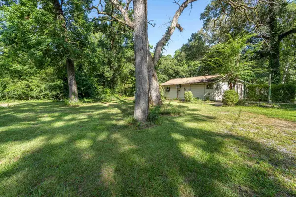 2407 McBride, White Oak, TX 75693-0000