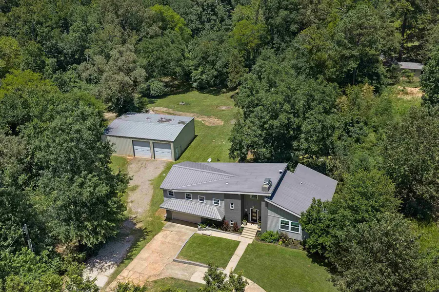 1066 S Bob White Rd, Longview, TX 75605-6498 - #2