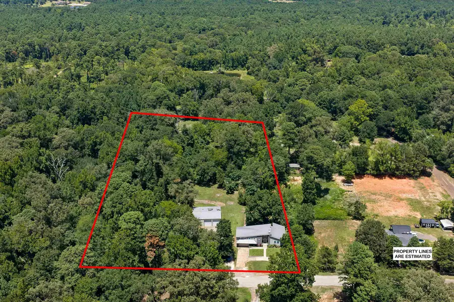 1066 S Bob White Rd, Longview, TX 75605-6498 - #3