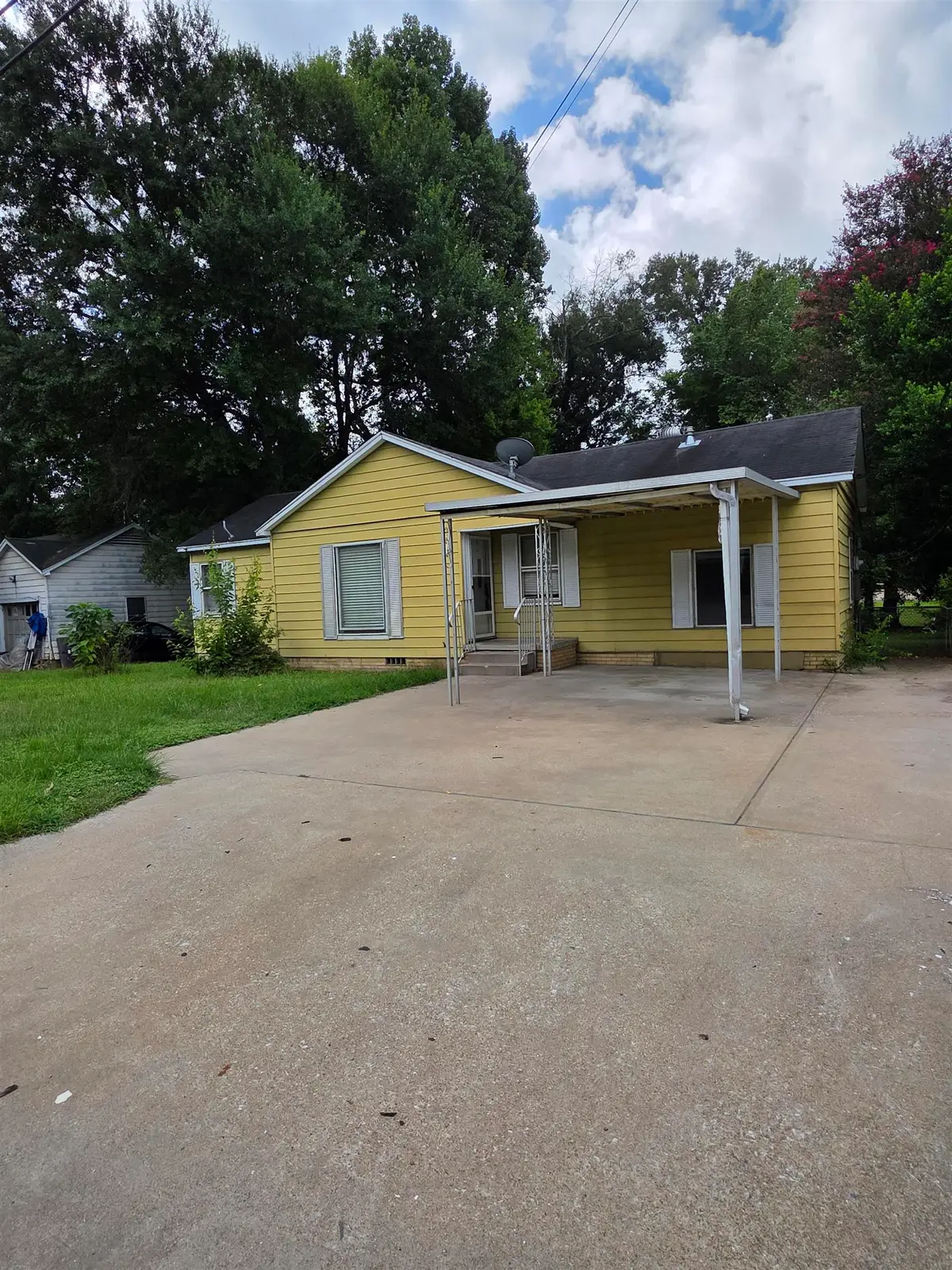 422 Diane Dr, Longview, TX 75602 - #1