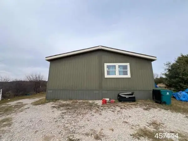 8826 County Rd 329, Blanket, TX 76432
