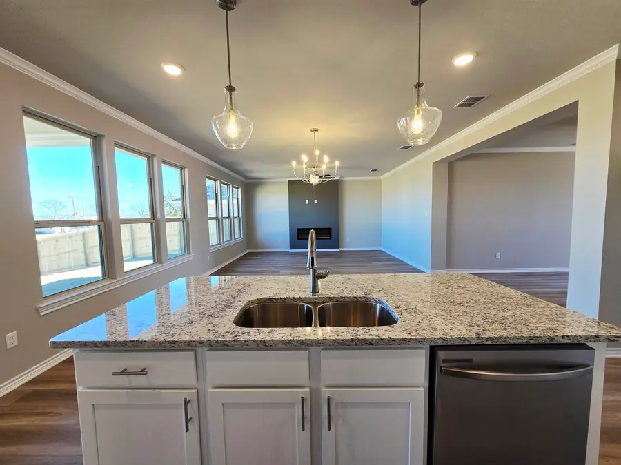 1521 Grace Acres Lane, Longview, TX 75605 - #2