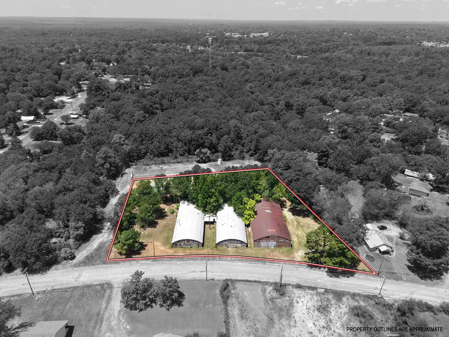 1003-1007N Phillips Springs Rd, Gladewater, TX 75647 - #2