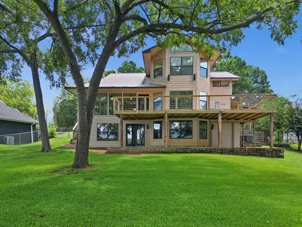 202 County Road 3515, Bullard, TX 75757