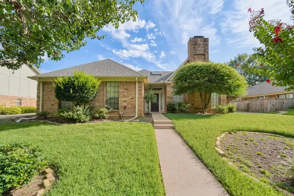 1218 Daffodil Ln, Longview, TX 75604