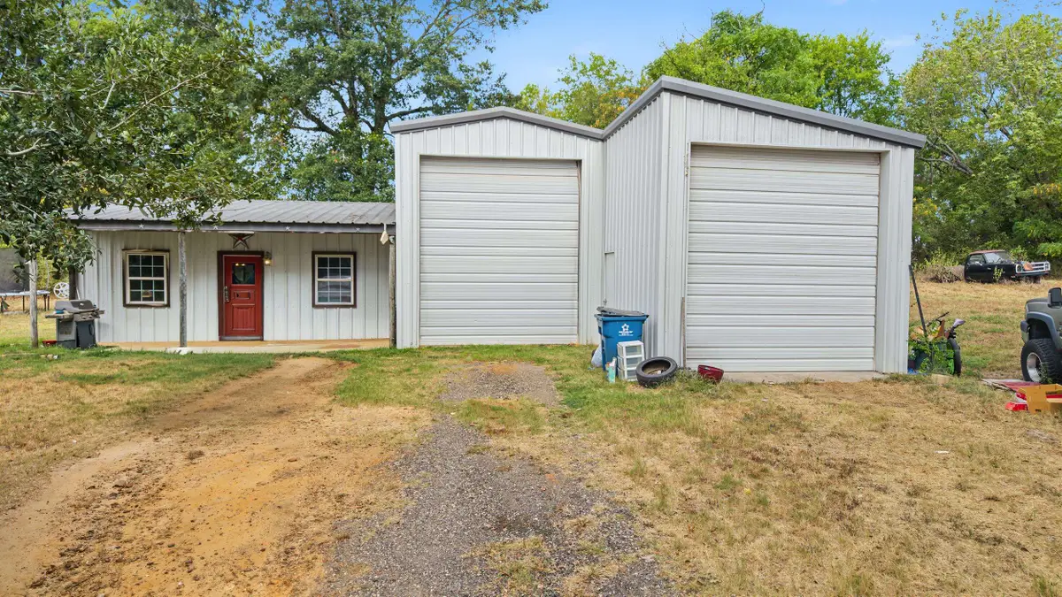 1107 Sanders St., Gladewater, TX 75647 - #1