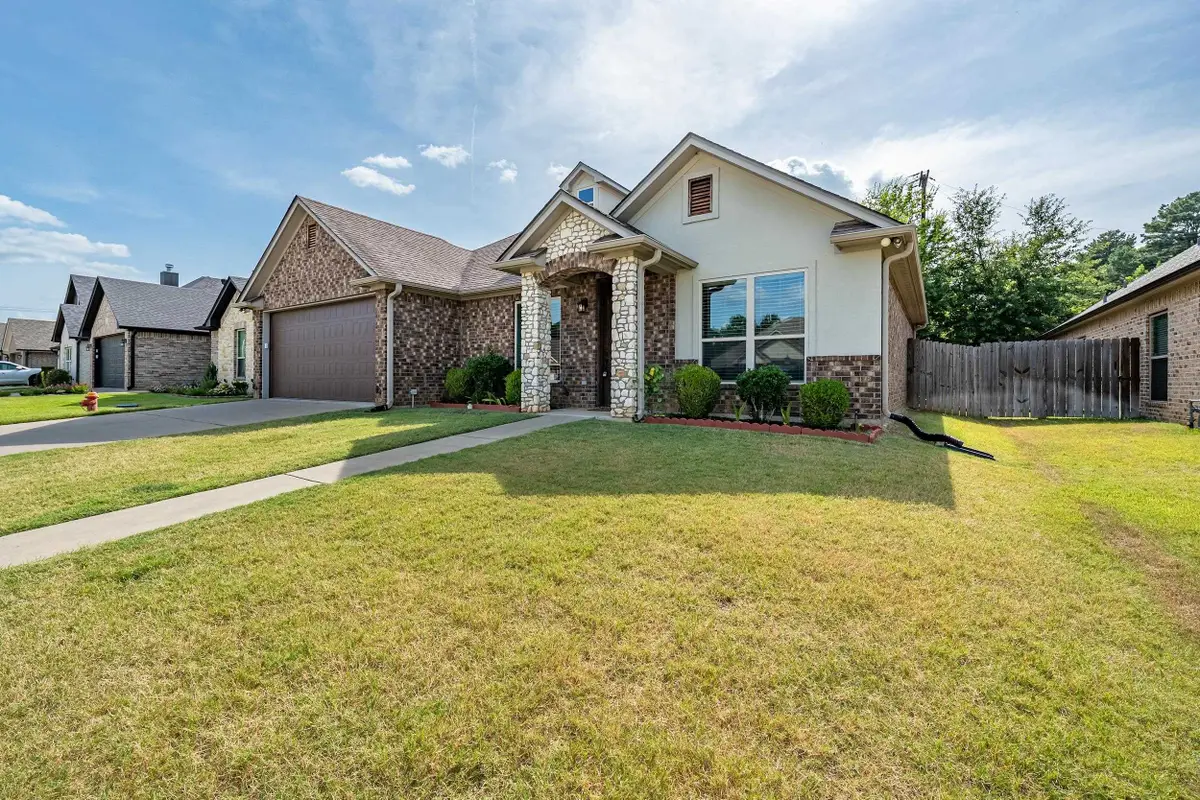 107 Champions Drive, Hallsville, TX 75650 - #1