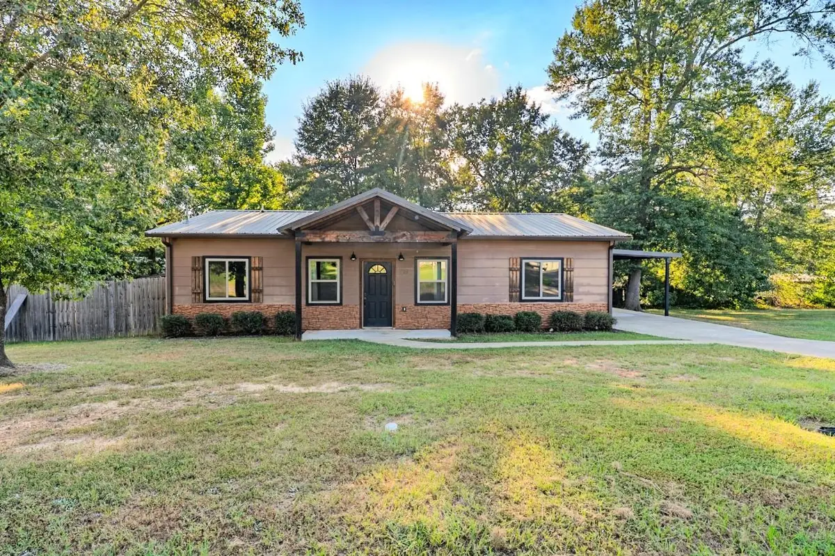 301 Bostick Dr, Marshall, TX 75672 - #1