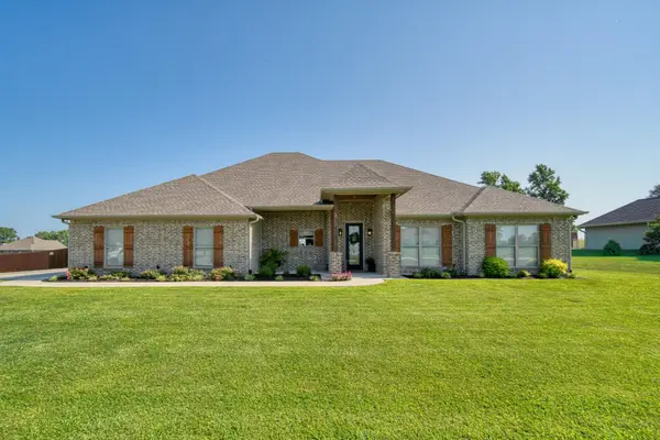 4513 Windsor Park Lane, Kilgore, TX 75662