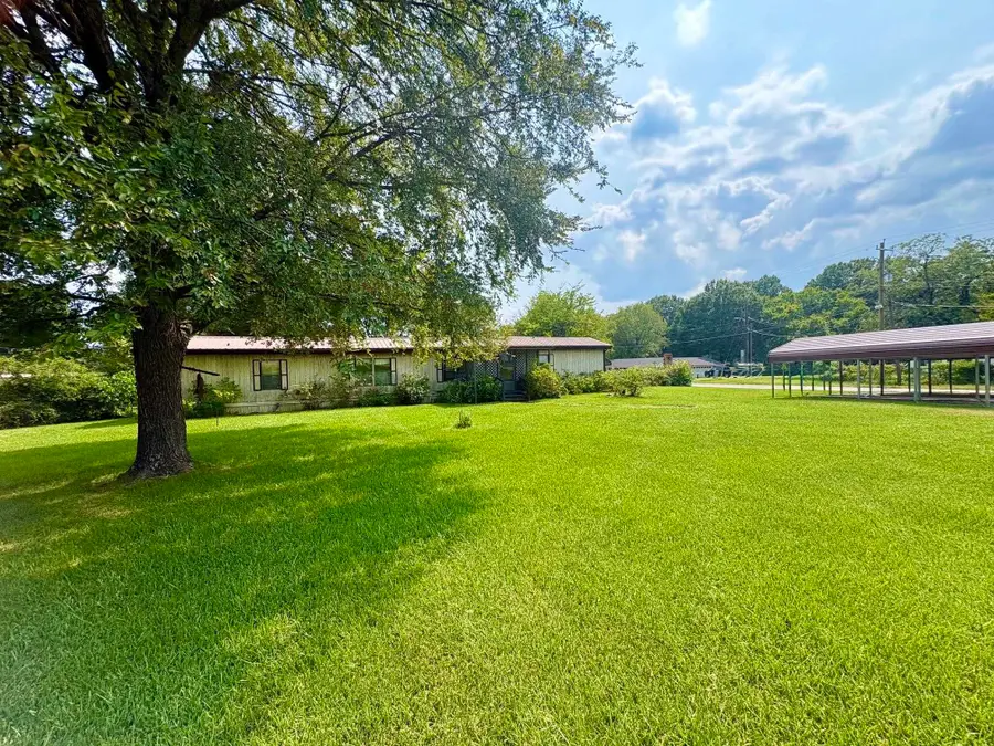 125 Chris Circle, Waskom, TX 75692 - #2