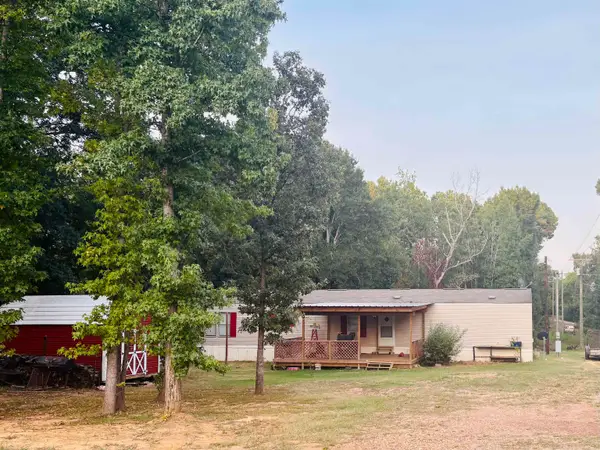 13976 N CR 2166, Henderson, TX 75652