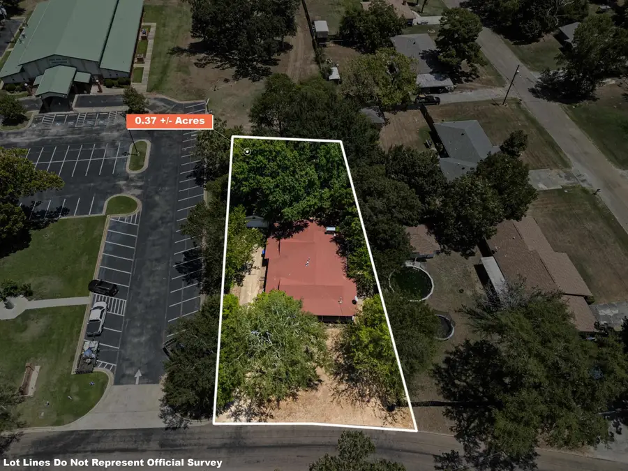 2900 Arrow Ln, Longview, TX 75604 - #2