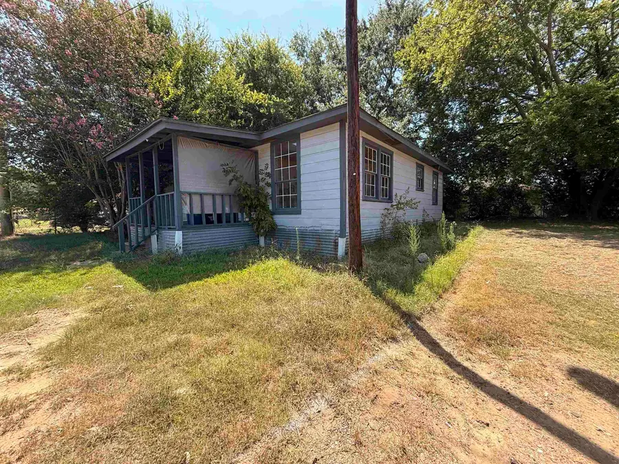 208 Eddy, Gladewater, TX 75647 - #2