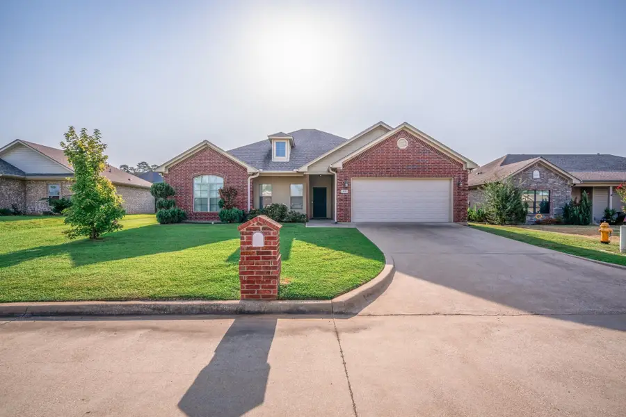 108 Brookway Lane, Longview, TX 75604 - #2