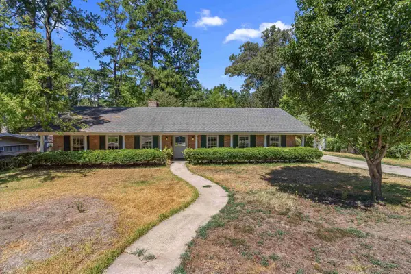 1703 N Tenth, Longview, TX 75601