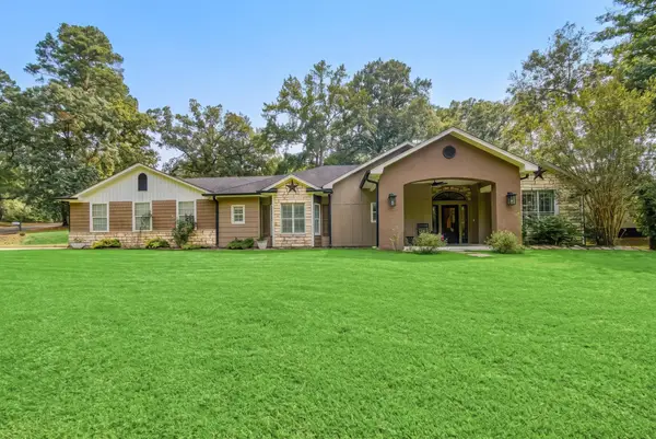 3514 Thompson rd, Longview, TX 75604