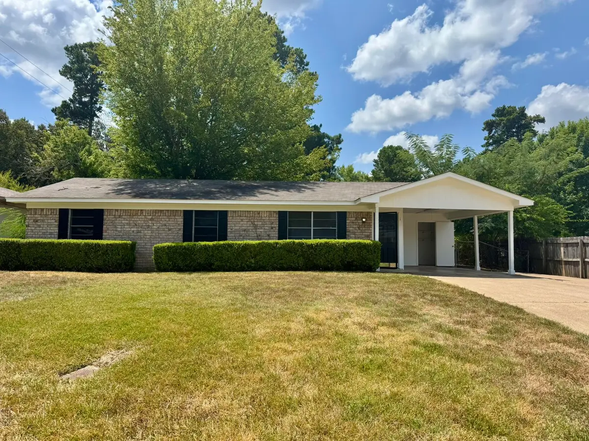 1232 Chad St, Longview, TX 75604 - #1