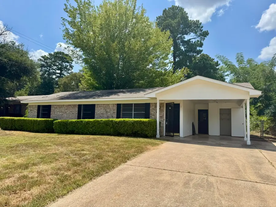 1232 Chad St, Longview, TX 75604 - #3