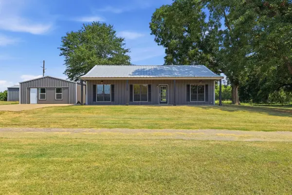 528 Cypress Rd., Hawkins, TX 75765