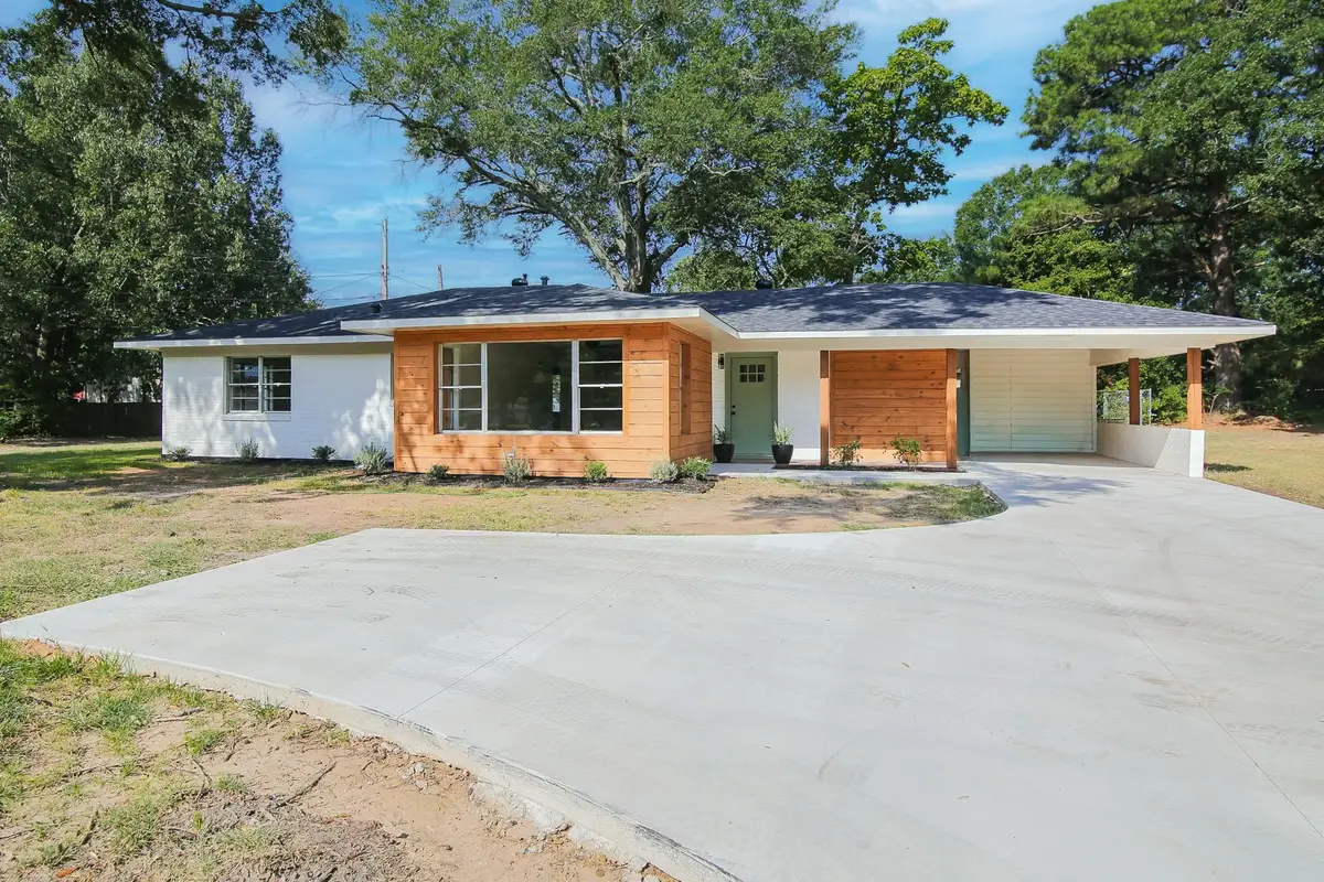 310 Central St., Hallsville, TX 75650 - #1