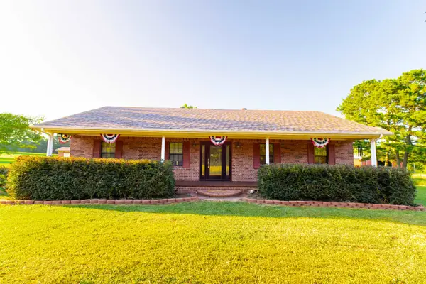 813 Newton Loop, Marshall, TX 75672
