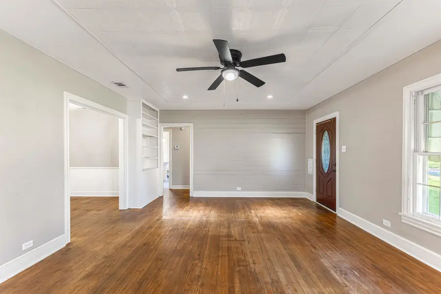 1402 S Donnybrook, Tyler, TX 75701 - #3