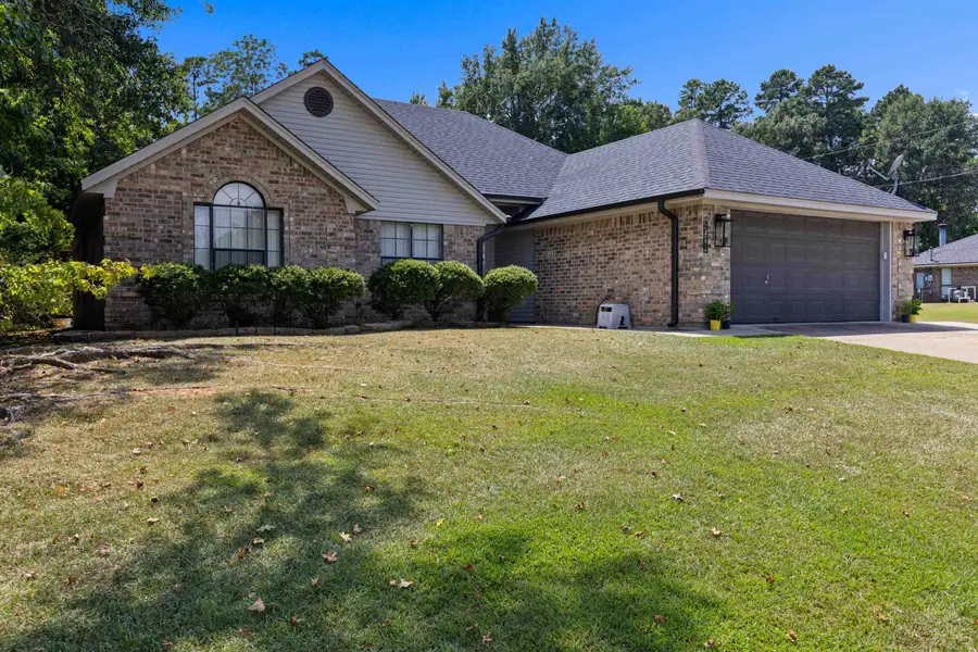 4508 Memorial Dr, Marshall, TX 75672 - #2