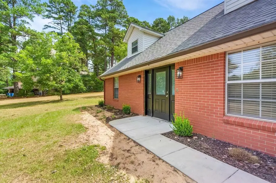 1004 Sunset Drive, Daingerfield, TX 75638 - #3