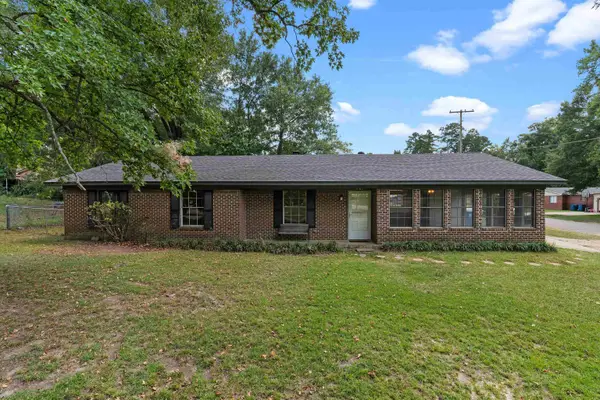 3900 Forest Trail, Marshall, TX 75672
