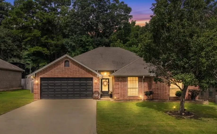 127 Labrador Ln, Hallsville, TX 75650 - #1