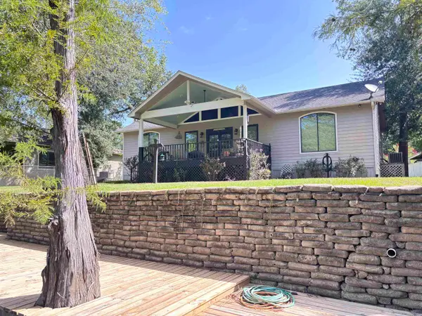 212 Ma County Rd 3215, Jefferson, TX 75657