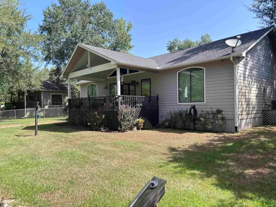 212 Ma County Rd 3215, Jefferson, TX 75657 - #2