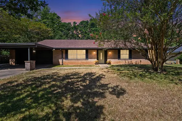 603 Ambassador, Marshall, TX 75672