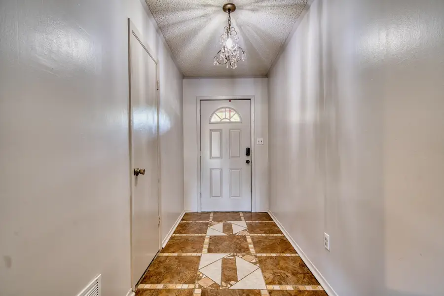 1309 Tony St, White Oak, TX 75693 - #2