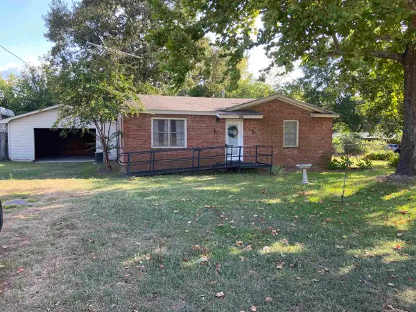 385 W York, Harleton, TX 75651